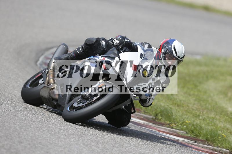 /24 08.06.2025 TZ Motorsport ADR/Gruppe rot/880